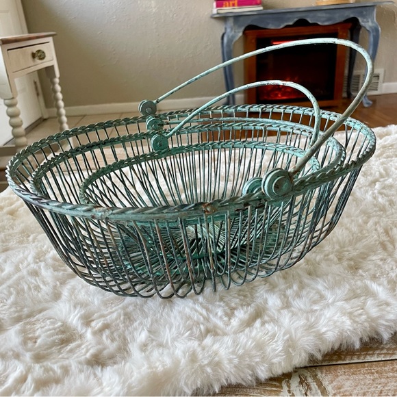 🧺3 Wire Farmhouse Oval Baskets🧺 - Picture 10 of 16